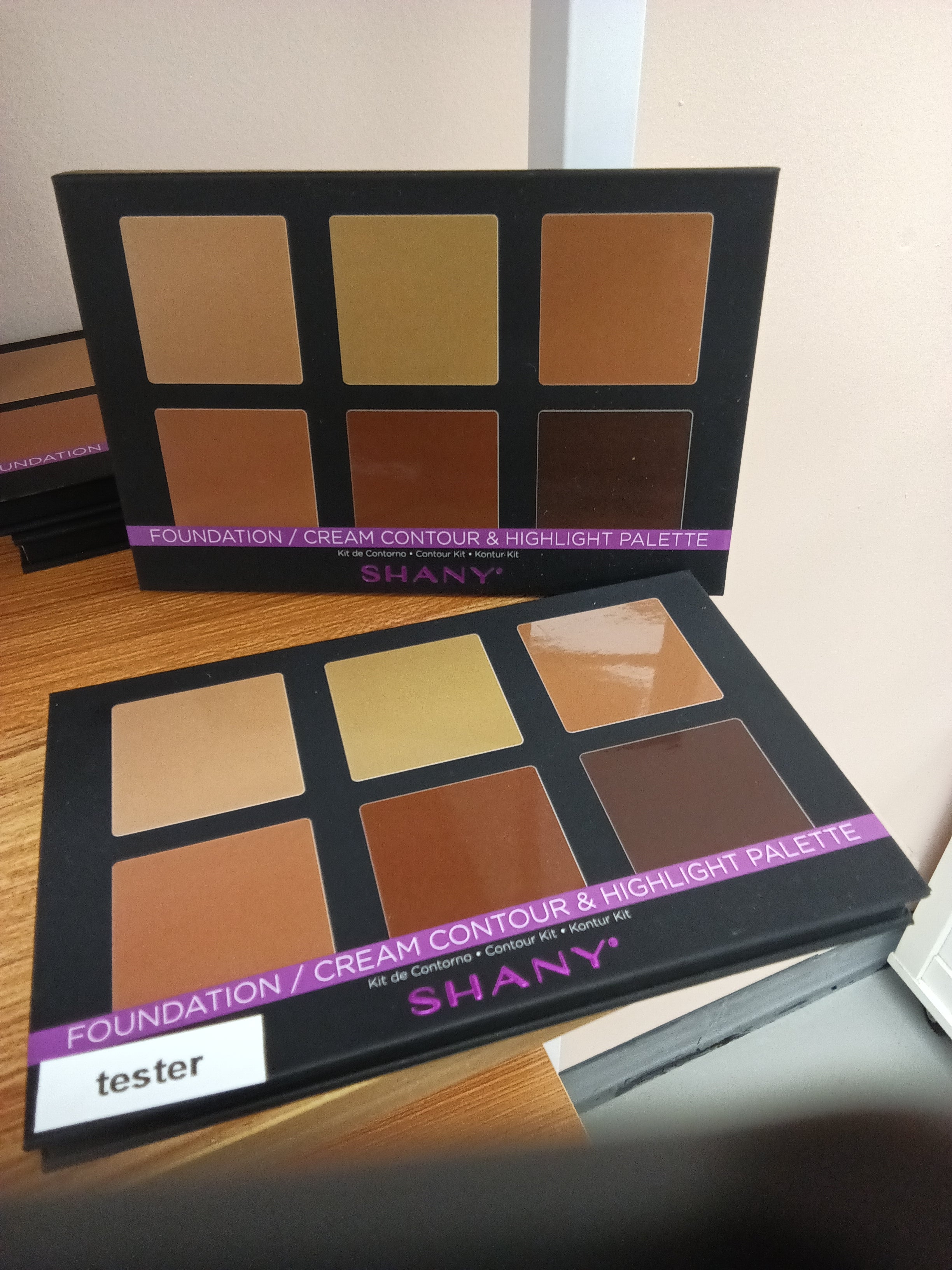 Shany Foundation & Cream Contour & Highlight Palette